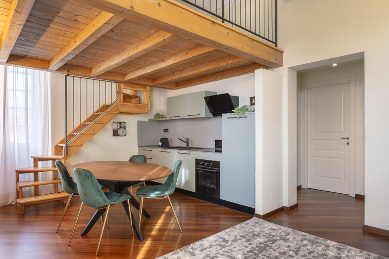 Dining Room 5