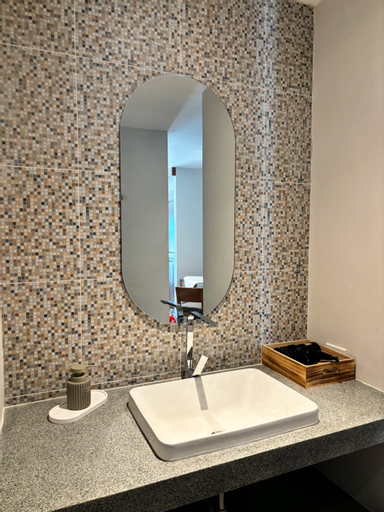 Bathroom 17