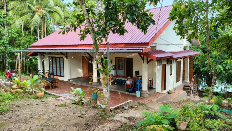 Exterior & Views, VidFauw Oasis Villa, Southeast Maluku