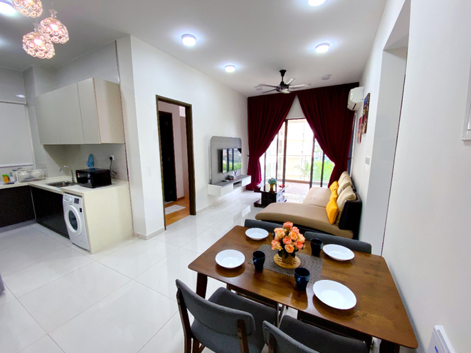 Dining Room 11