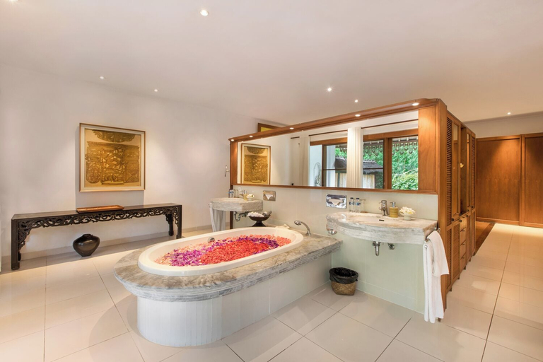 Bathroom 3, Villa Wantilan Putih, Denpasar