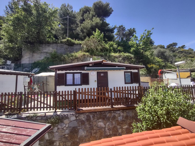 Bungalow Sixdays 3, Imperia