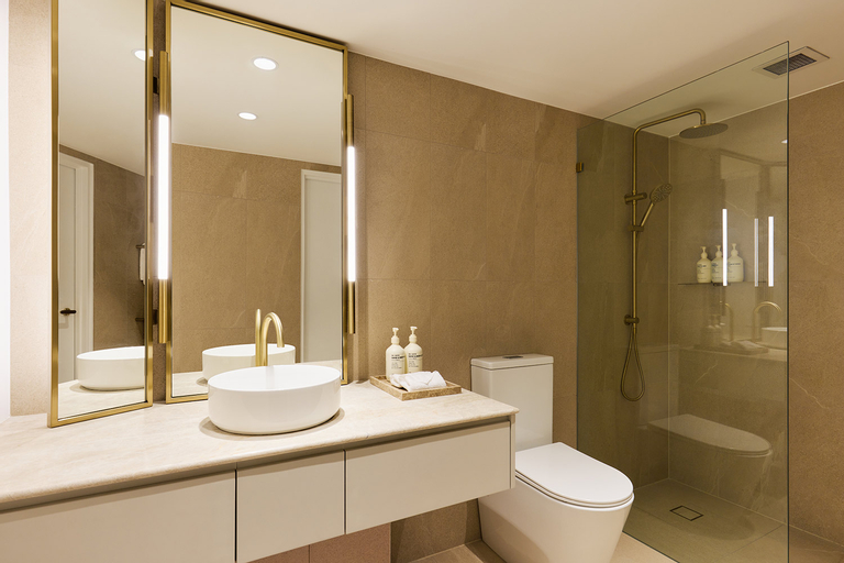 Bathroom 7