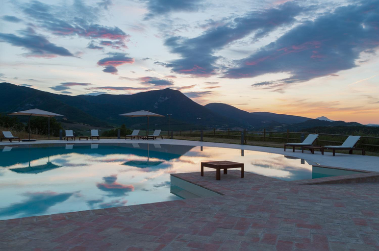 Sport & Beauty 2, Tenuta Grimaldi Wine Resort, Macerata