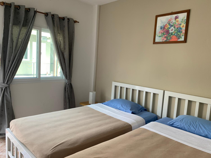 Bedroom 10