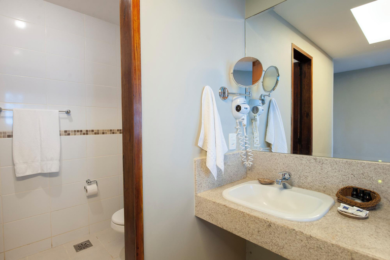 Bathroom 3, Hotel Pontal De Ubu, Anchieta