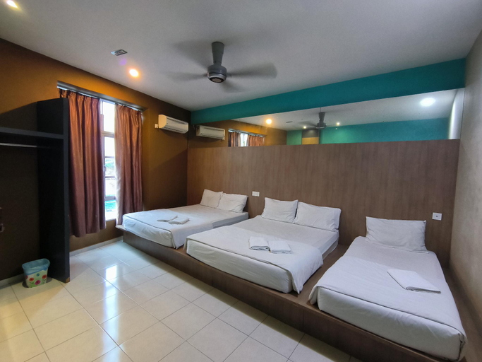 Bedroom 5