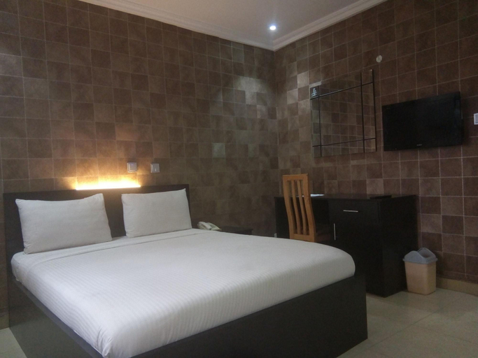 Bedroom 3, Angel Park Place Hotel, AbujaMun