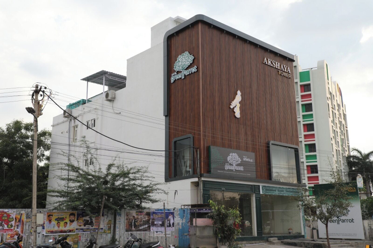 Hotel Green Parrot, Madurai