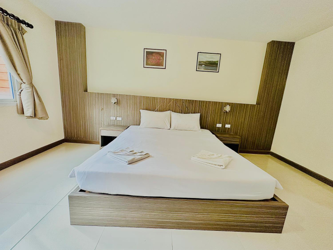 Bedroom 10