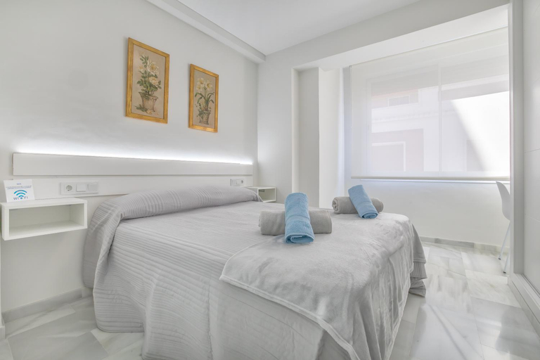 Others 4, Apartamentos Haranas, parking incluido, Córdoba