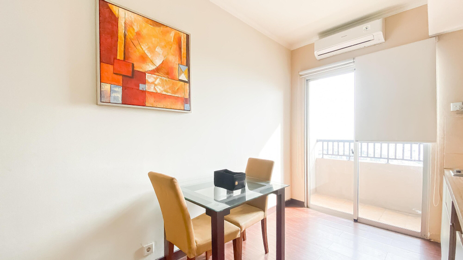 Dining Room 12