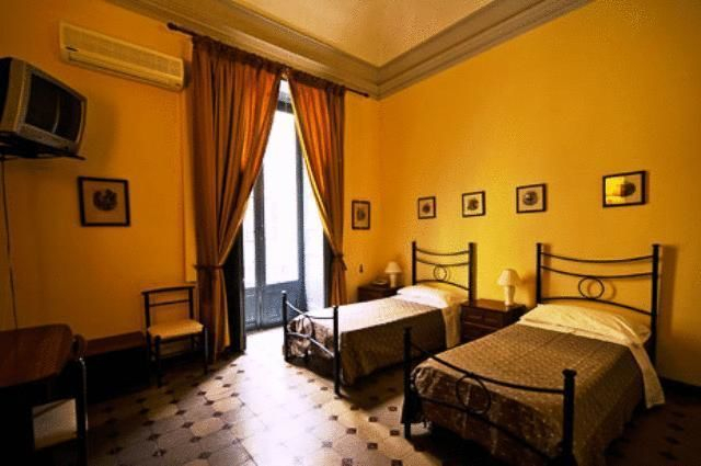 Bedroom 3, Hotel Etnea 316, Catania