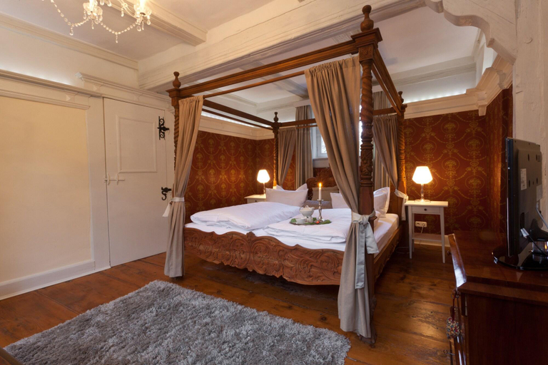 Bedroom 3, Romantik Hotel Alte Münze, Goslar