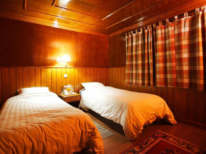 Bedroom, Mountain Lodges of Nepal - Kongde, Sagarmatha