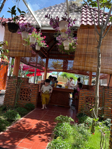 VILLA GIO BIEN LAGI - Villa Gia đinh 3 Phong Ngu, Suc chua 8 - 20 Khach, Cach Bien Cam Binh 700m di , La Gi