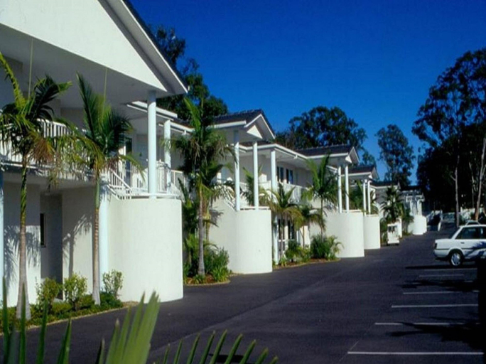 Exterior & Views, Runaway Bay Motor Inn, Gold Coast