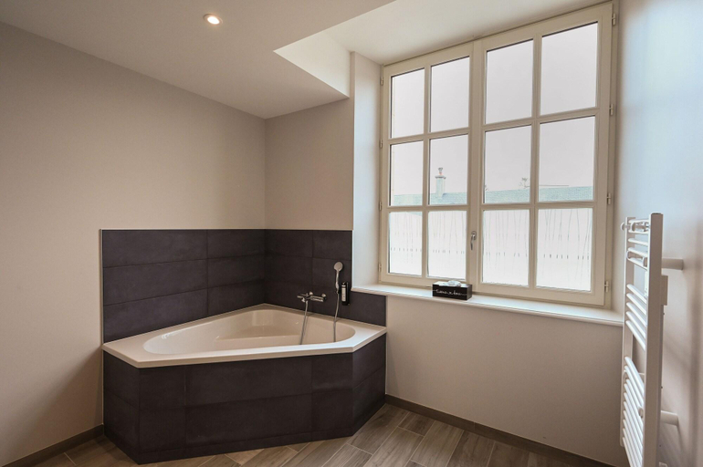 Bathroom 3, Belle Normandy, Calvados