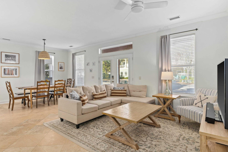 Public Area 2, Coral By Avantstay Gorgeous Three Story Home W Tw, Okaloosa