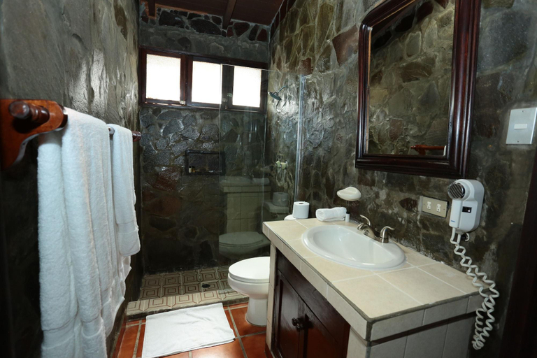 Bathroom 5, Hotel Casa Colonial, Managua
