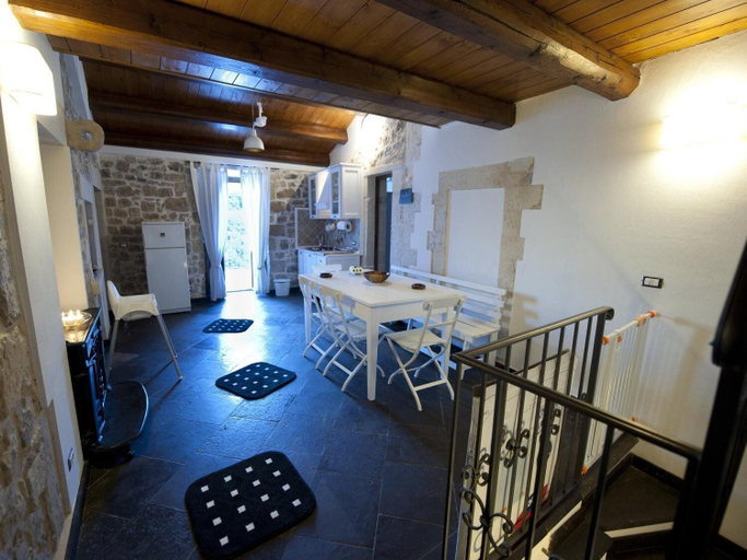 Others 5, La Casa di Matilde, Ragusa