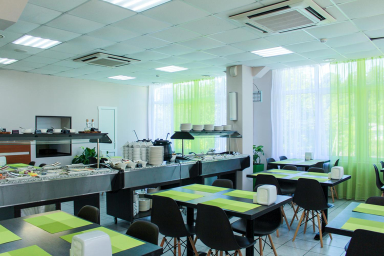 Food & Drinks 2, Garden Hills 3*, Sochi gorsovet