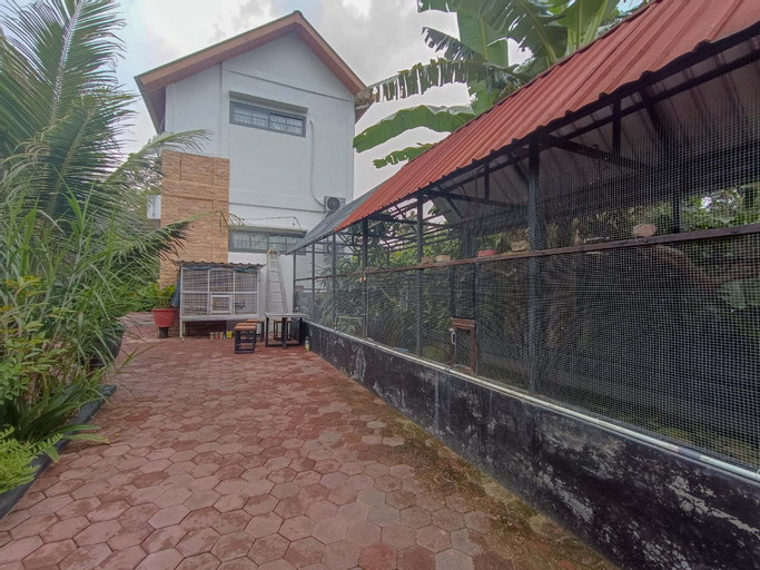 Exterior & Views 2, RedDoorz near Candi Prambanan 2, Sleman