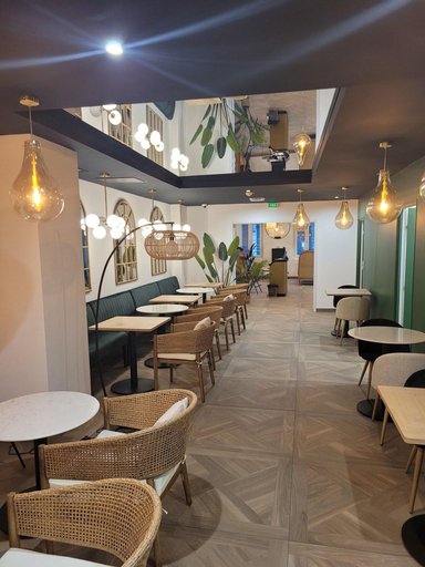 Food & Drinks 5, Maison Paradis Marseille, Bouches-du-Rhône
