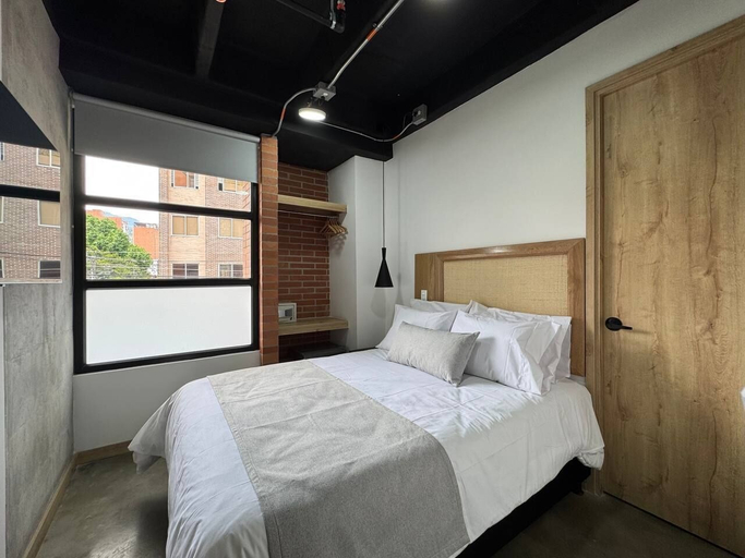 Bedroom 2, Akela Park, Medellín