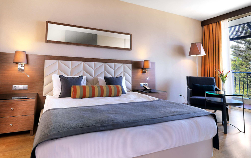 Bedroom 2, Fun & Sun Active Imperial Turkiz Hotel, Kemer