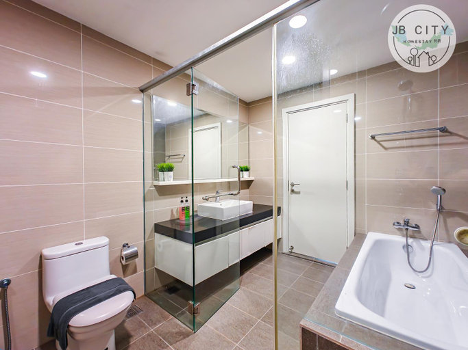 Bathroom 4, Empty List - Iskandar Residence, Johor Bahru