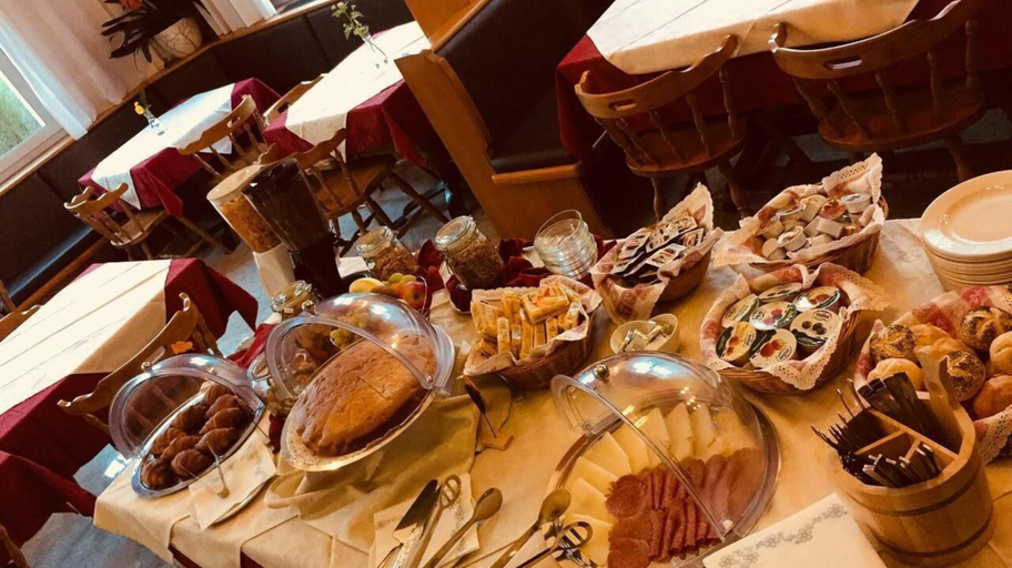 Food & Drinks 5, Albergo Pieve, Trento