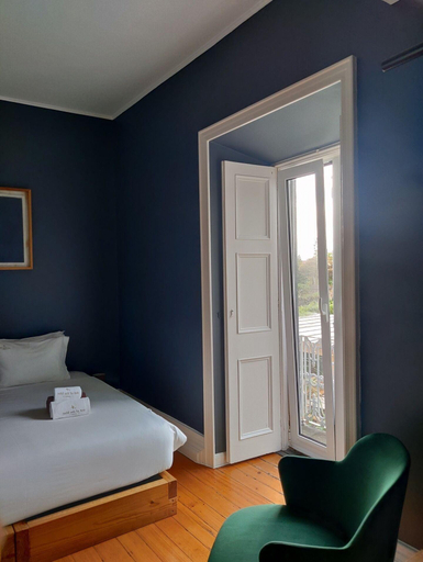 Bedroom 2, Out of the Blue, Ponta Delgada