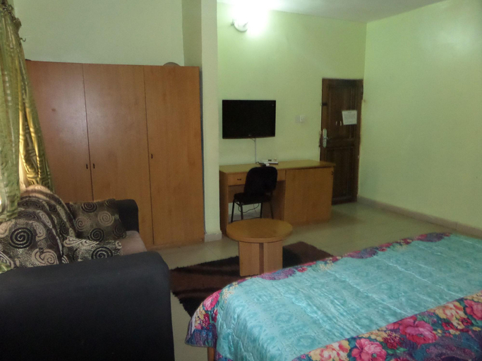 Bedroom 3, Golden Astoria Hotel, AbujaMun