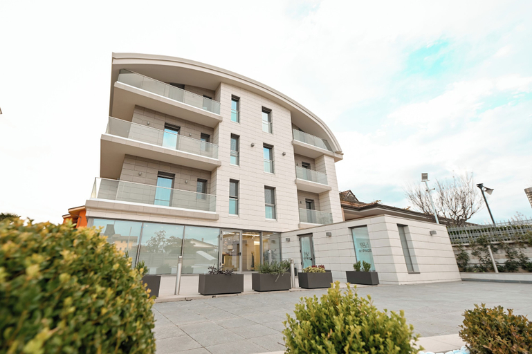 Exterior & Views 2, hotel hypnos, Benevento