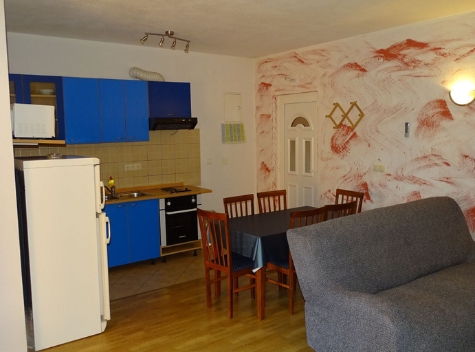 Others 4, Apartmani Luna, Sukošan