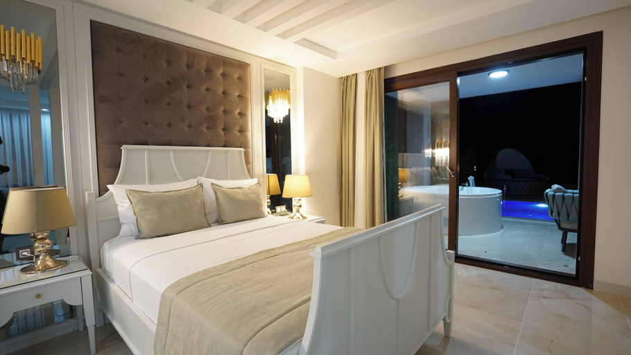 Bedroom 4, Cunda Say Resort, Ayvalık
