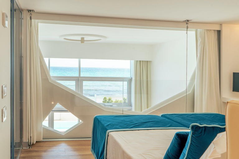 Bedroom 3, New Bussola, Cagliari