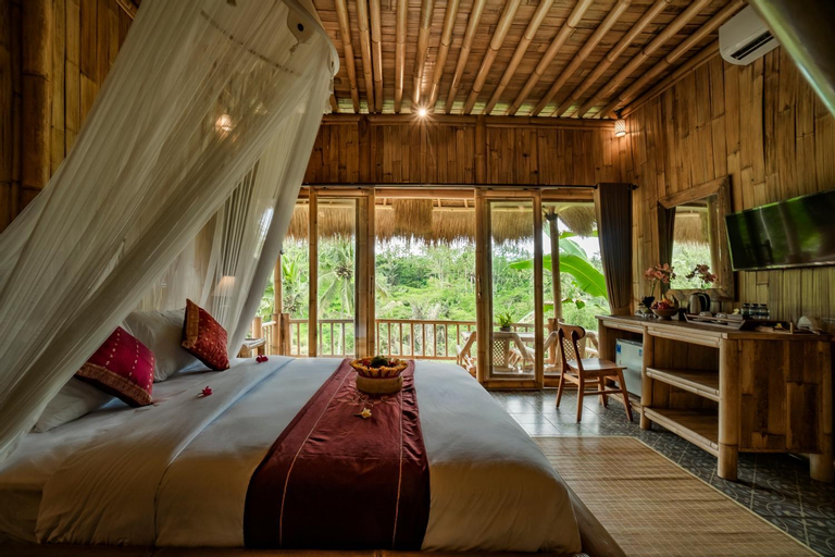 Bedroom 23