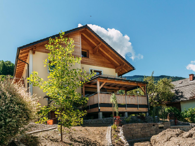 Vesna S Home, Liezen