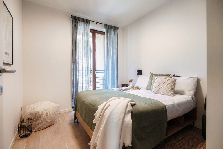 Bedroom 3, Bella Vita, Como