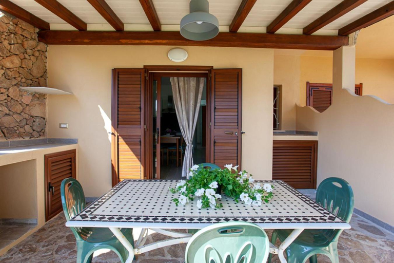 Others 5, Residence La Cinta, Nuoro