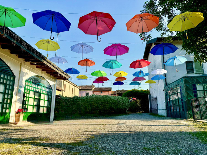Others 5, B&B La Borasca, Lodi