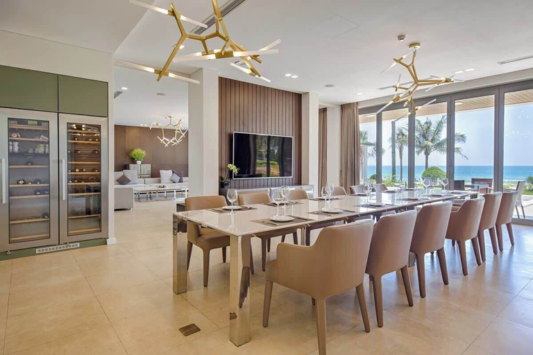 Others 5, Luxe 6BR Beachfront Villa: Group Getaway Haven, Da Nang