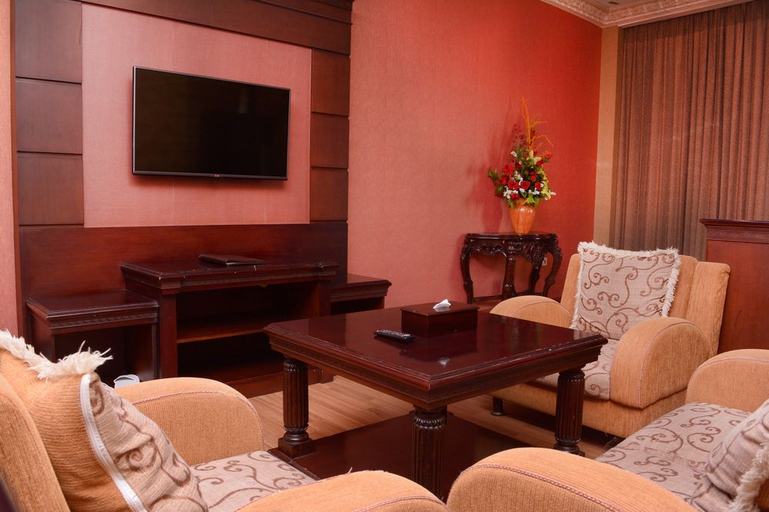 Others 5, Horison Express Quds Royal, Surabaya