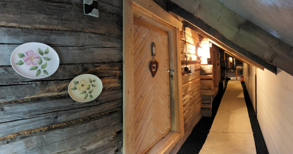 Others 3, Kulttuurikartano Pekan Pirtit, Northern Ostrobothnia
