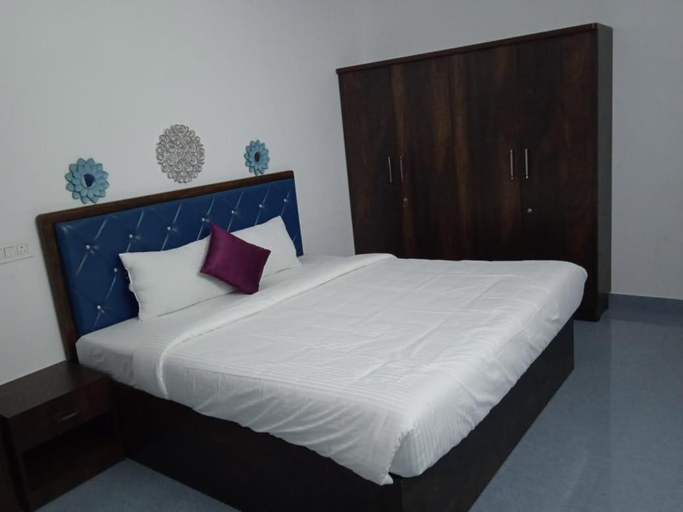 Bedroom 5, Purple passion, Vellore