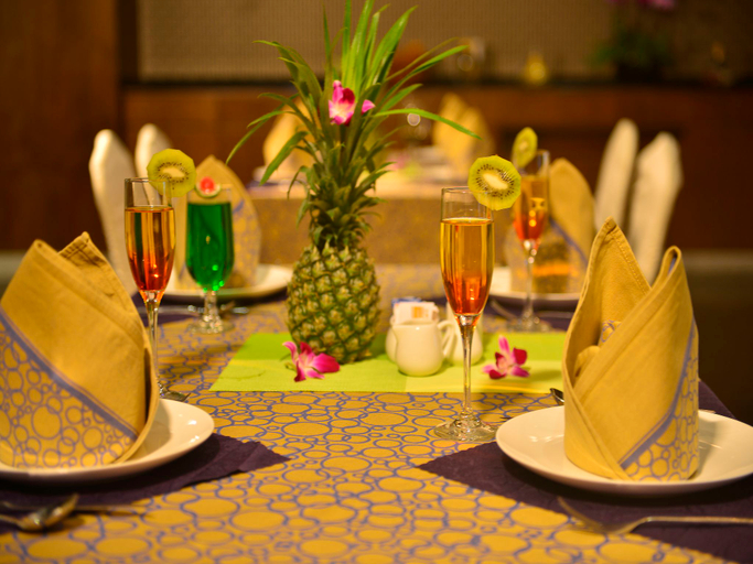 Food & Drinks 5, Barry Boutique Hotel, Sanya