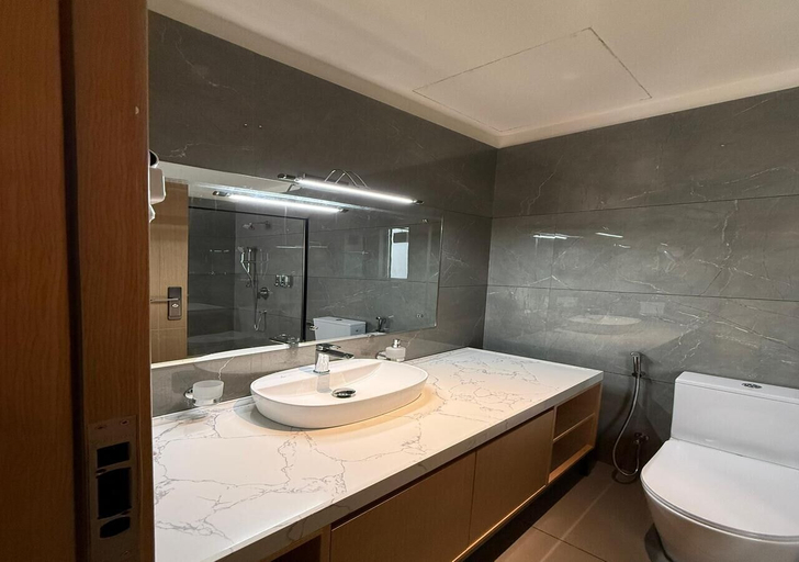 Bathroom, IXORAS SUITE, Kolwezi