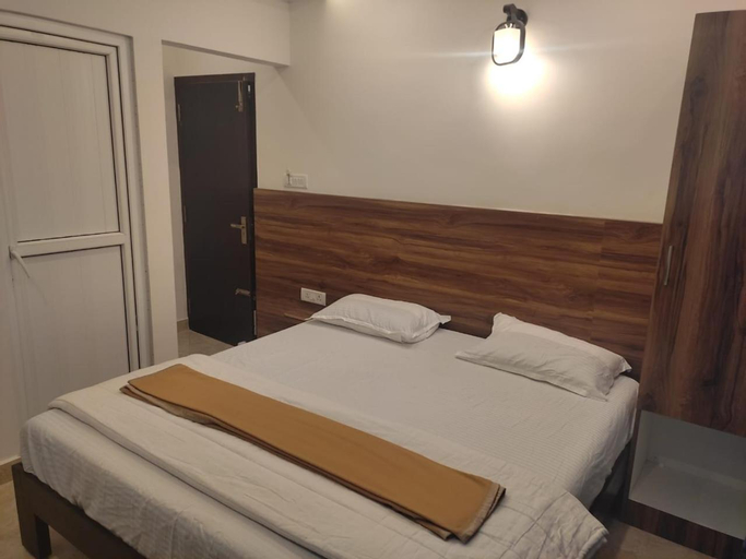 Bedroom 12